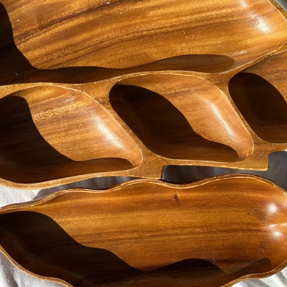 Vintage Alii Wood Monkey Pod Divided Nut or Candy Dish Kona HI Explorers Cove